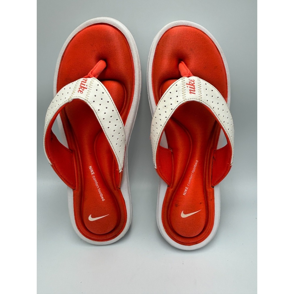 Nike Comfort Cushioned Footbed Flip Flops Orange White Thong Sandals Womens Sz 9 - Picture 2 of 7